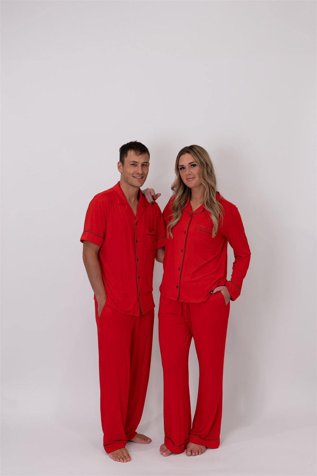 Mistletoe Moments - Short Sleeve